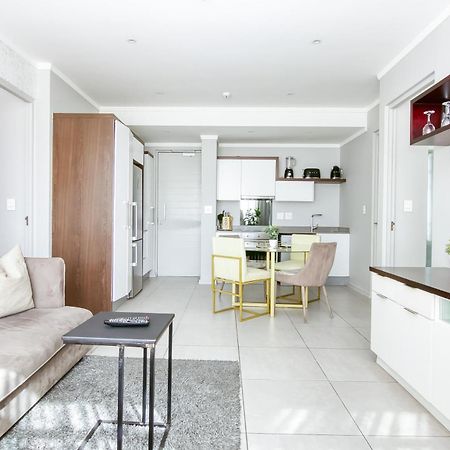 Cgrsa Apartments Sandton โจฮันเนสเบิร์ก ภายนอก รูปภาพ